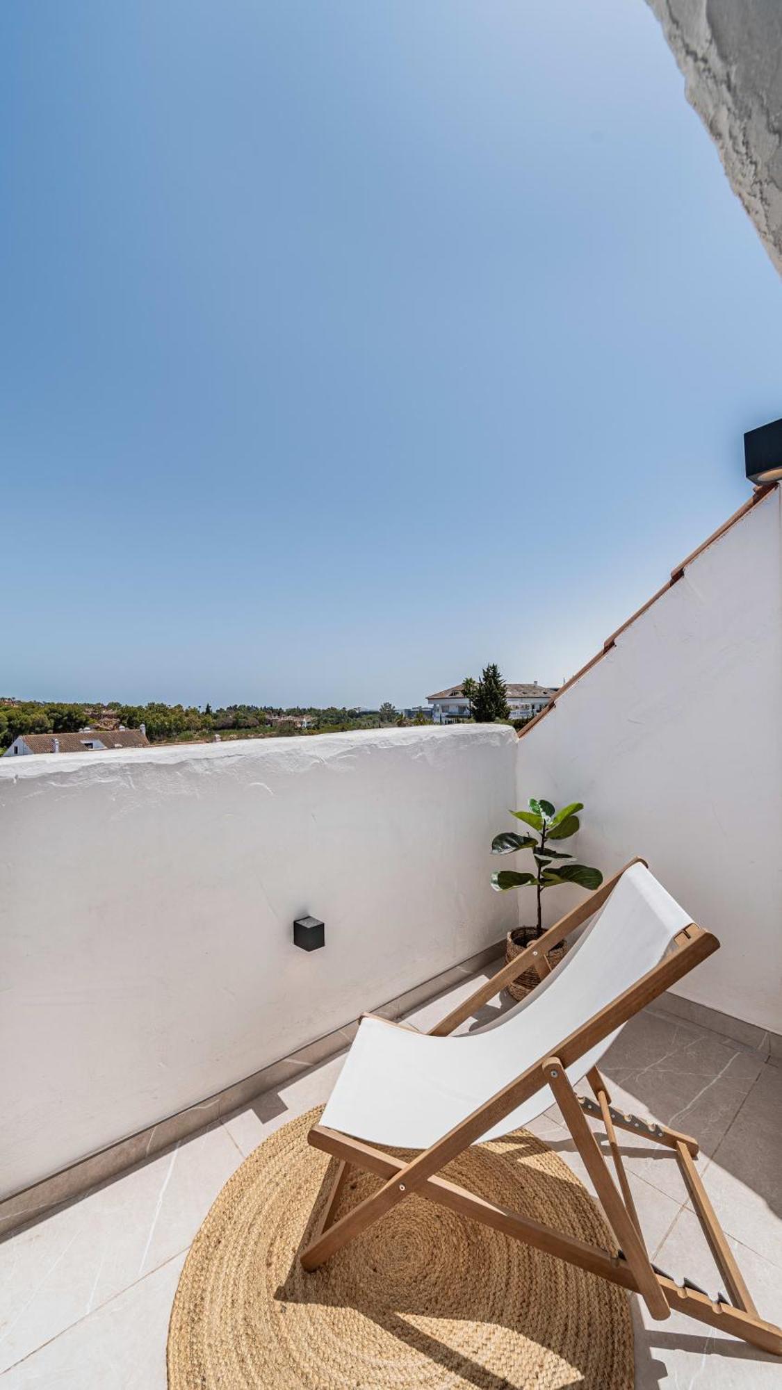 La Maestranza Luxury Views Nueva Andalucia Marbella