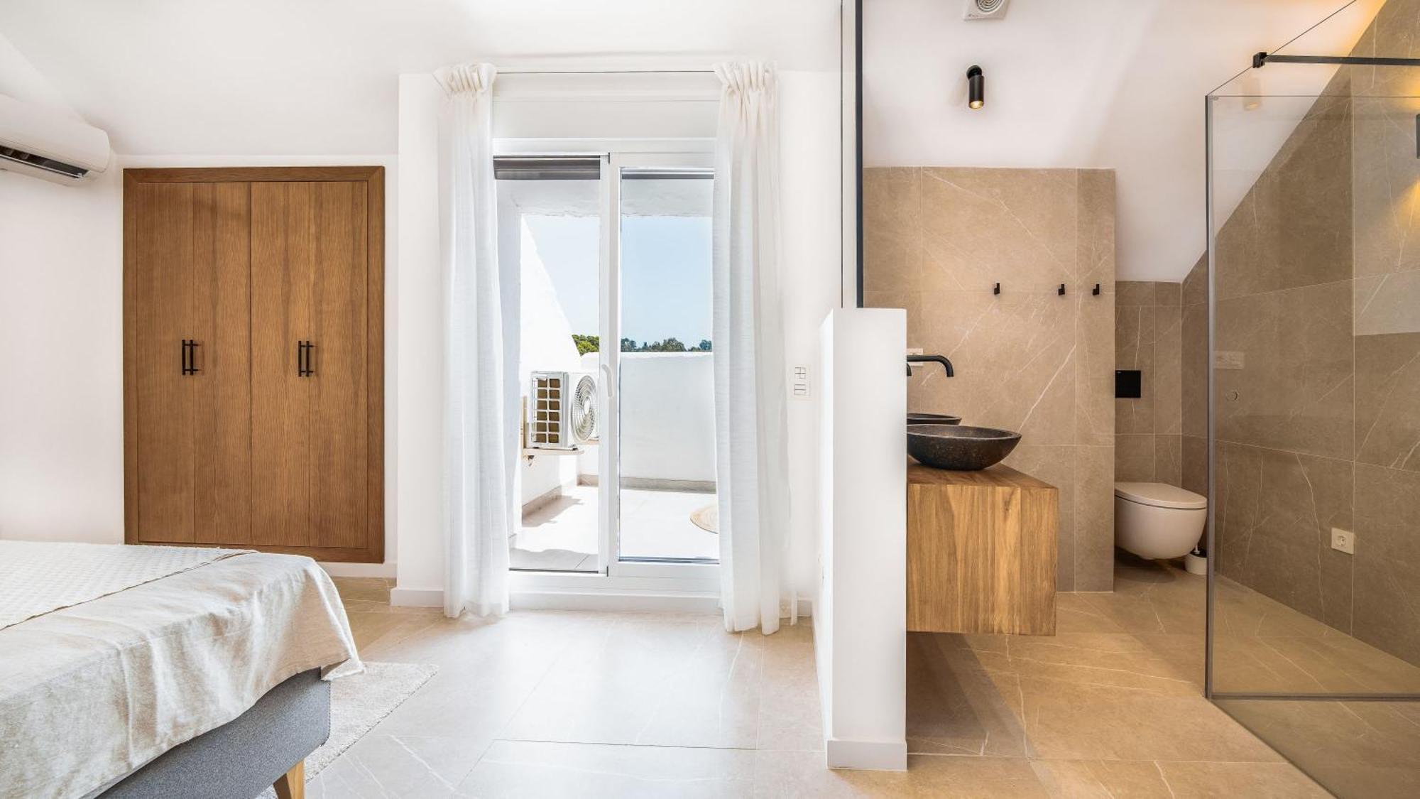 La Maestranza Luxury Views Nueva Andalucia Apartamento