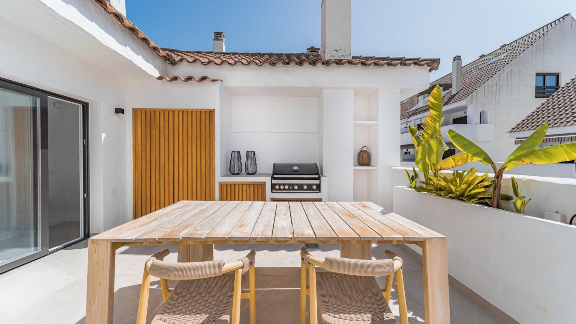 La Maestranza Luxury Views Nueva Andalucia Apartamento