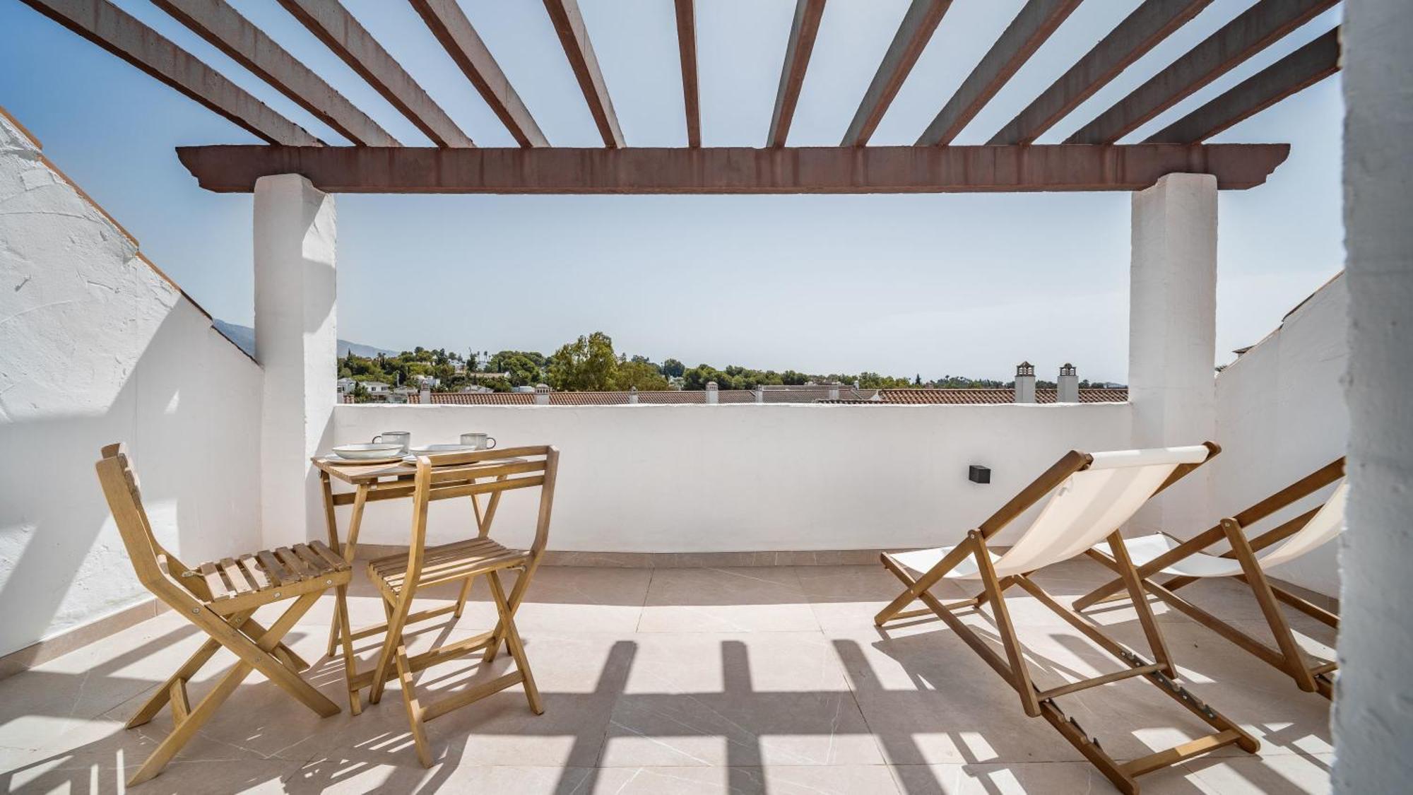 La Maestranza Luxury Views Nueva Andalucia Apartamento